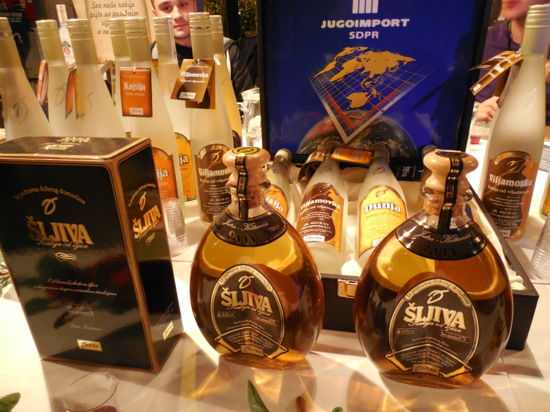 Read more about the article バルカン半島のお酒ラキヤのお祭りにいってきました